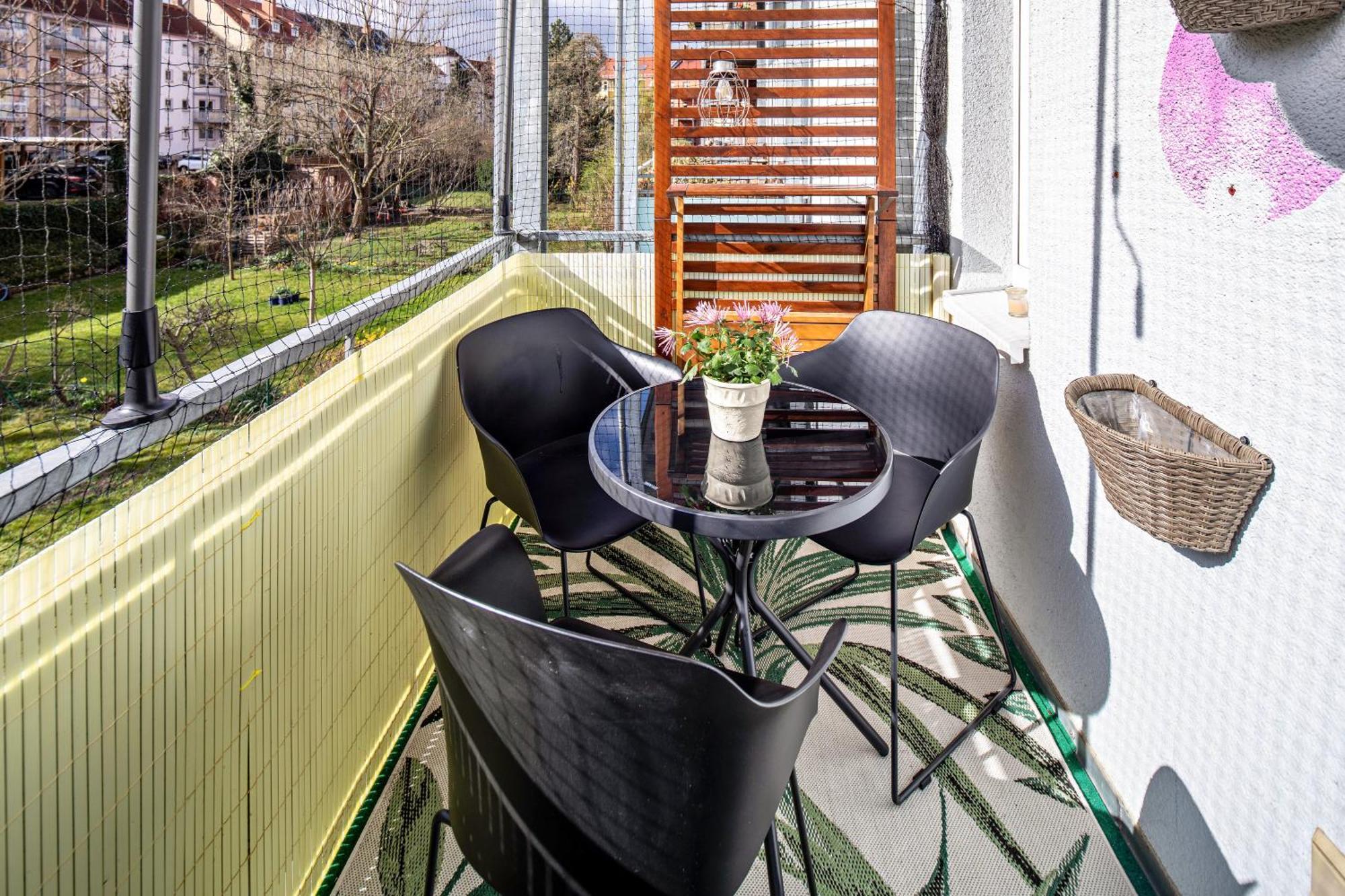 Balkon Apartment Shanti Lu Erfurt Extérieur photo